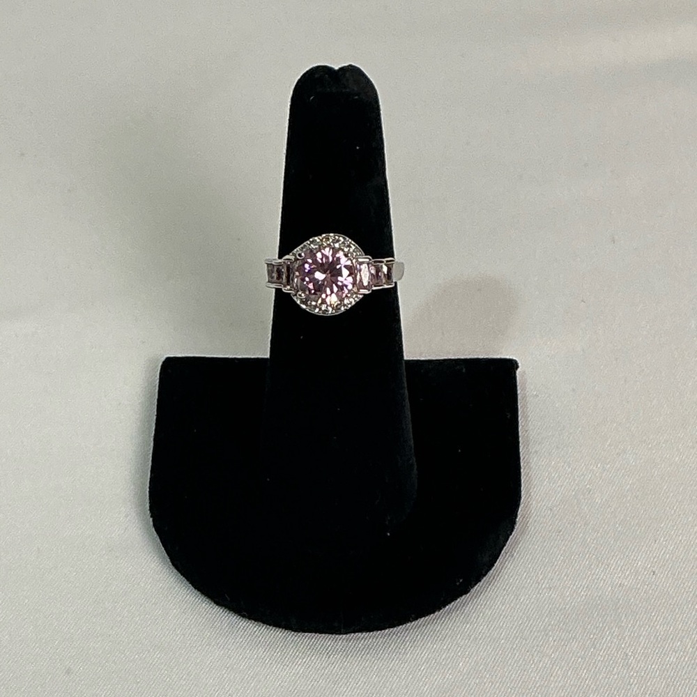 Estate Jewelry Pink Gemstone CZ with baguettes Silver Cocktail Ring Sz 6 Vintage - Picture 6 of 6